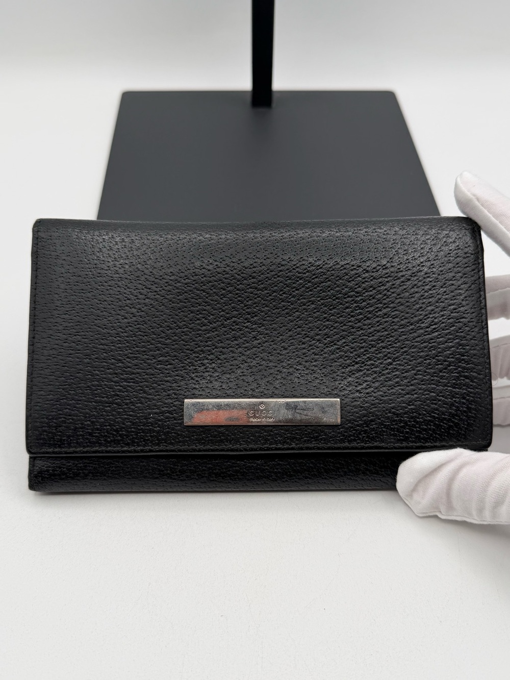 Gucci Multi Pocket Leather Wallet